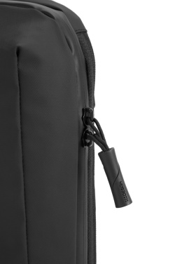 Logotrade liikelahja tuotekuva: Urban Sling vettähylkivä laajennettava crossbody -laukku